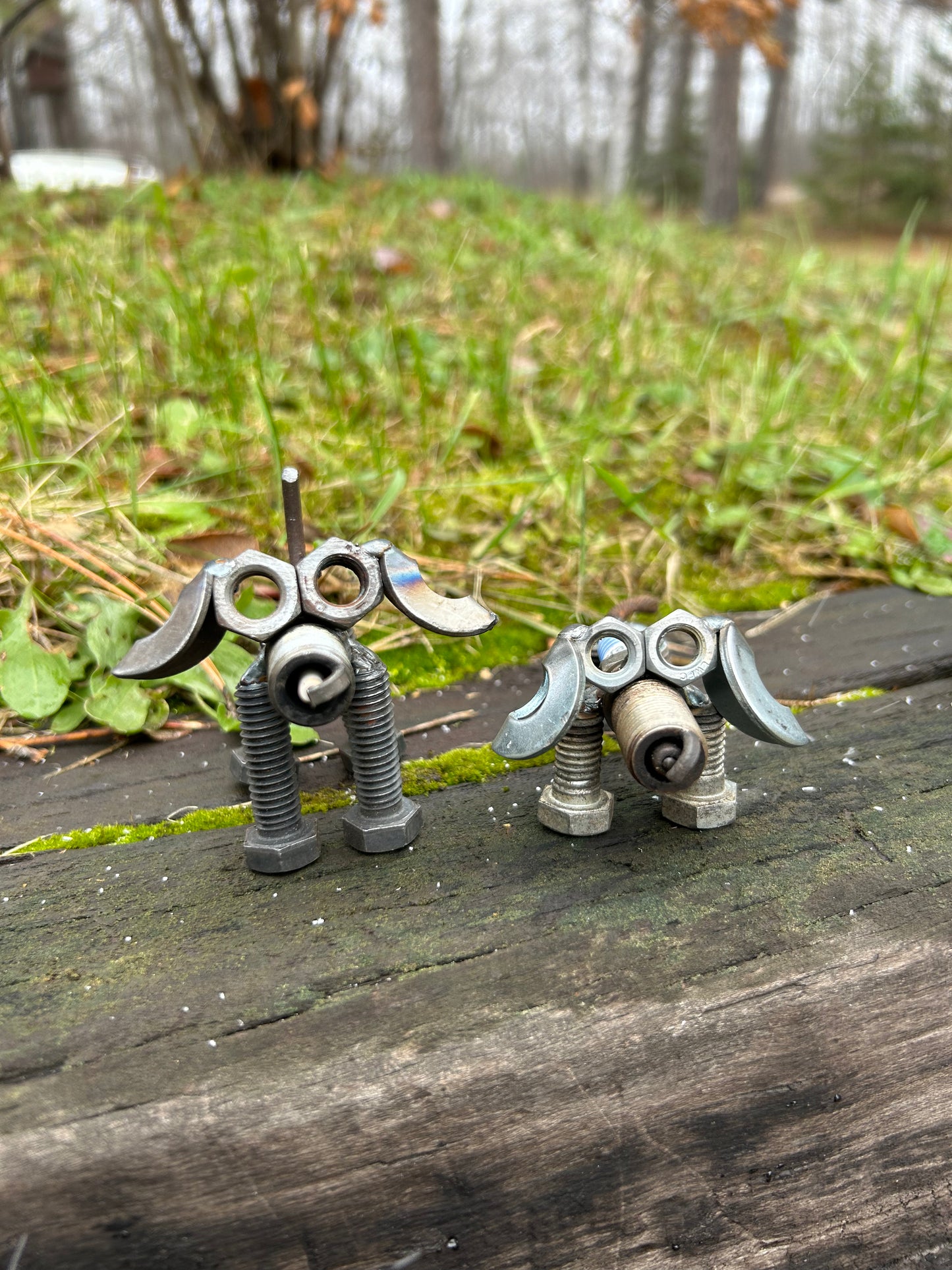 Standing Spark Plug Dogs