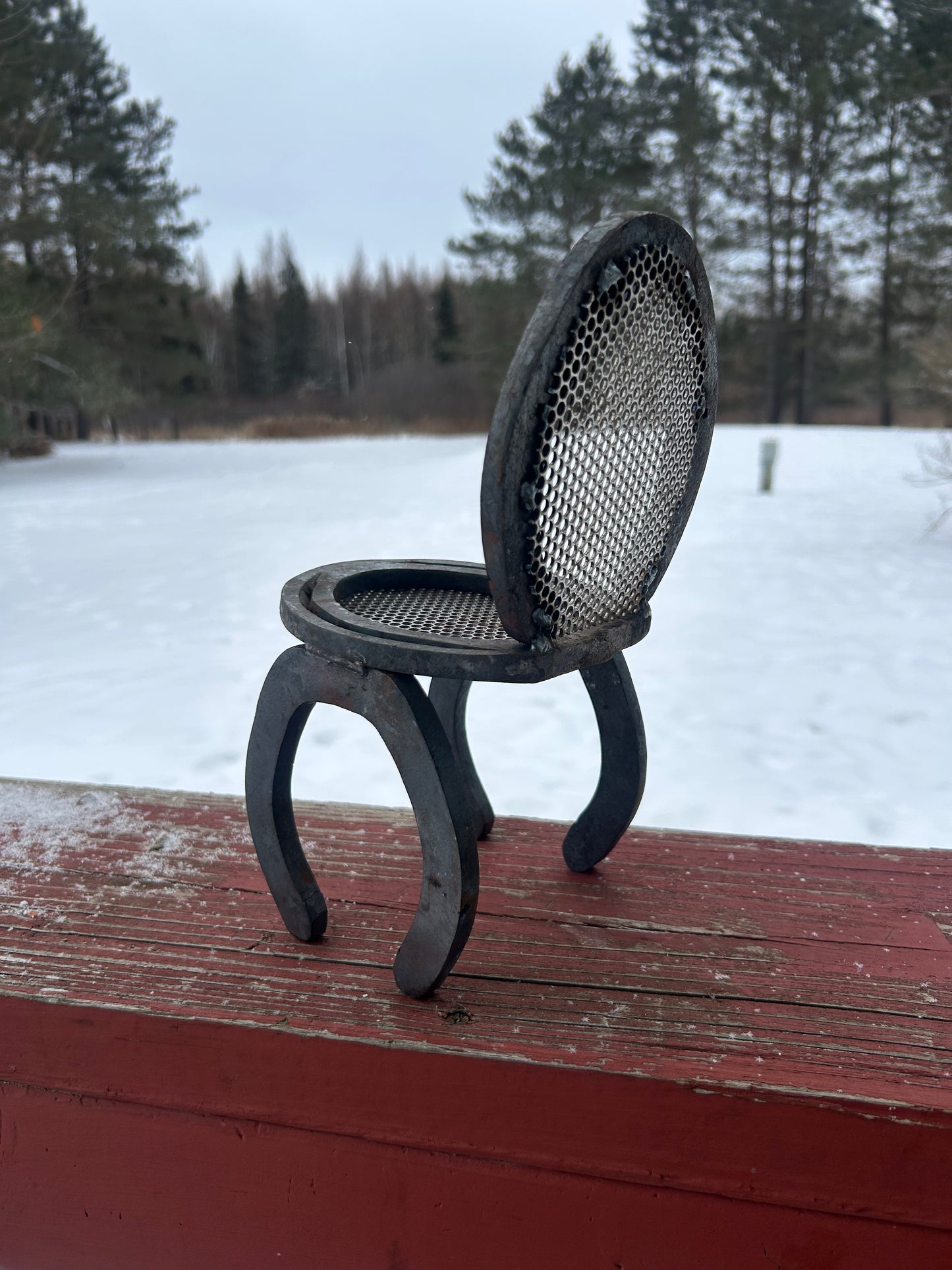 Horseshoe Chair